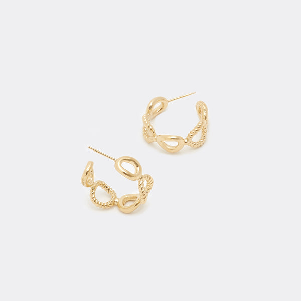 Moyoura Connected Ovals Hoop Earrings in Gold