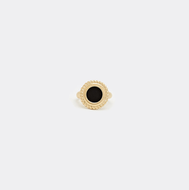 Moyoura Onyx Circle Gold Ring 